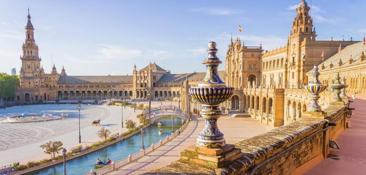 Plaza Espana, Acogedor Apartamento Con Patio Sevilla Eksteriør bilde